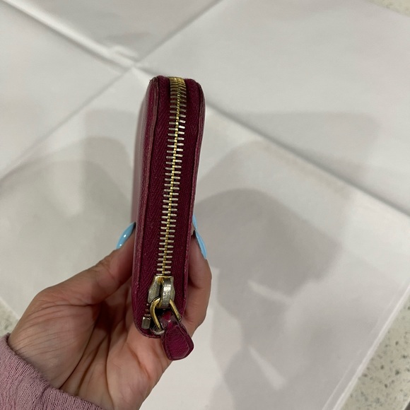 Prada Leather Saffiano Zippy Wallet - Picture 6 of 8